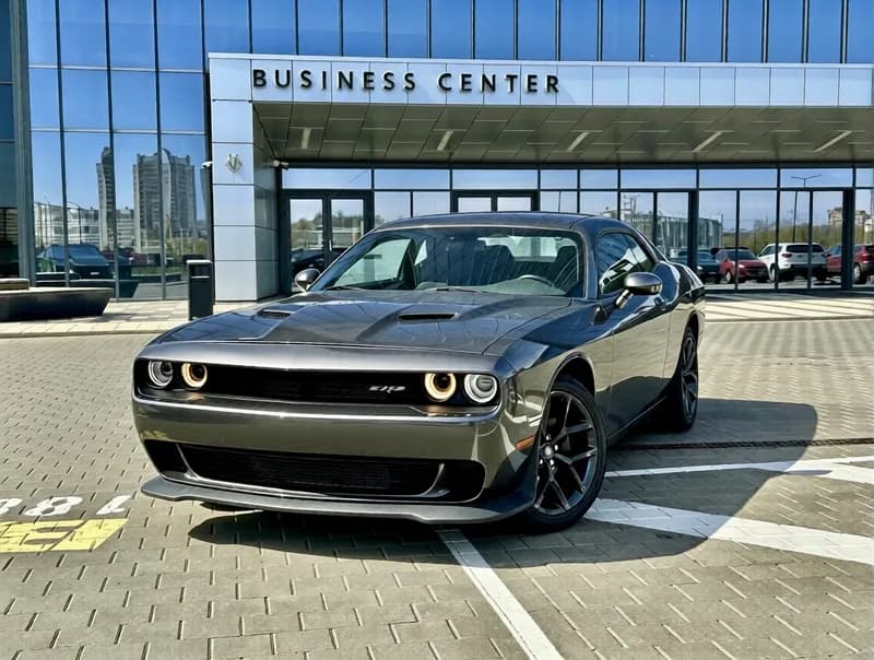 Dodge Challenger