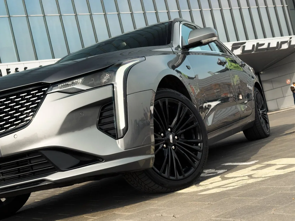 Cadillac CT4 AWD — фото 4