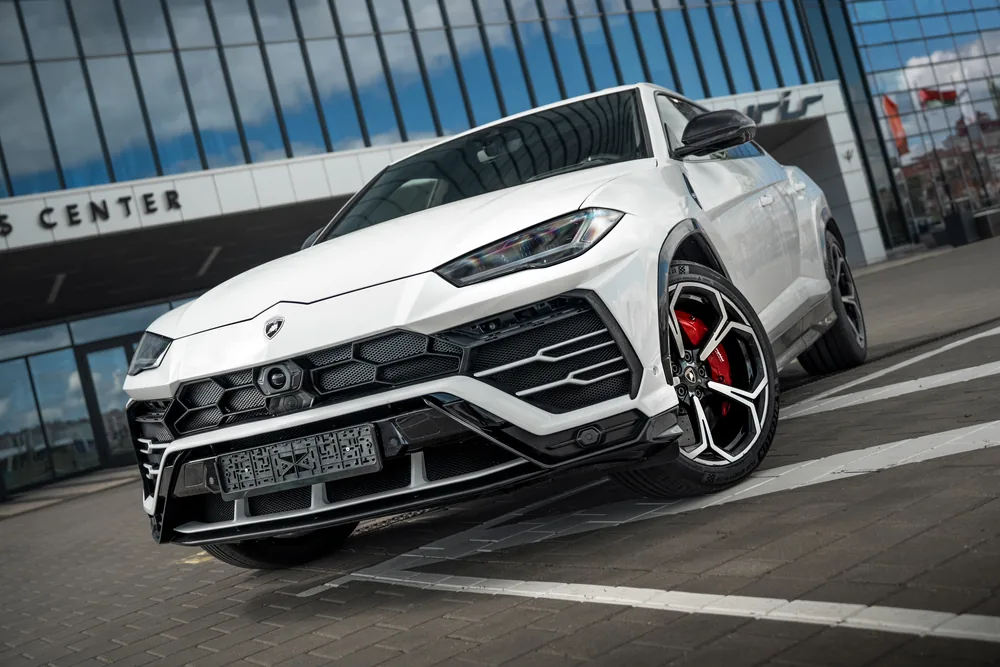 Lamborghini Urus — фото 17