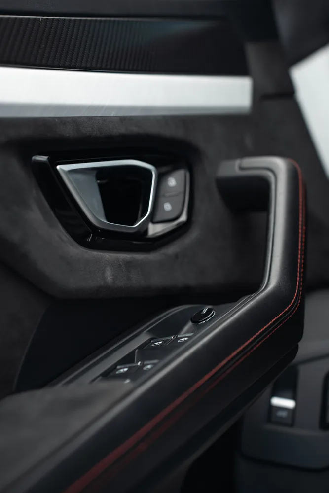 Lamborghini Urus — фото 18