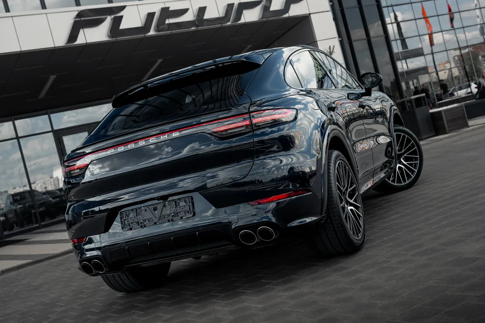 Porsche Cayenne Coupe — фото 19