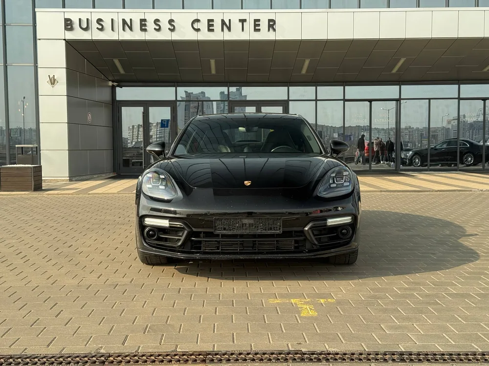 Porsche Panamera 4S — фото 13